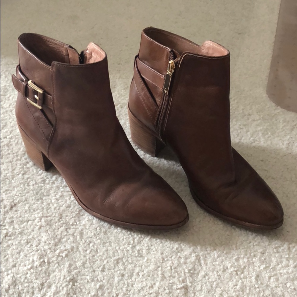 Light brown leather booties